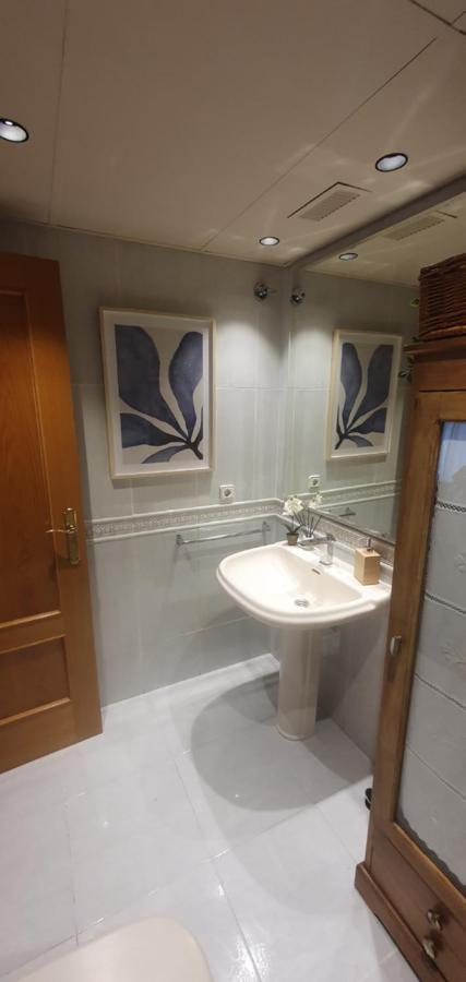 Apartamenticos Studio 75 Сарагоса Экстерьер фото